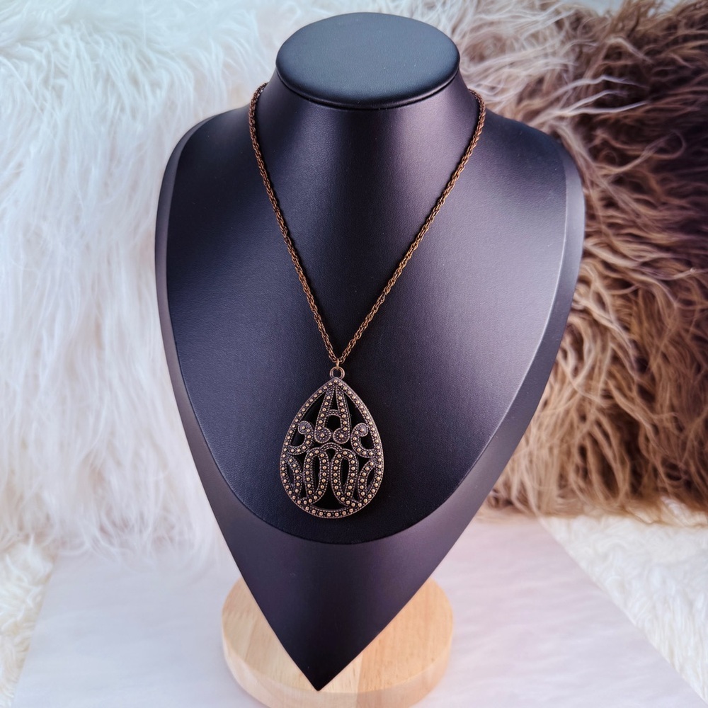 Bohemian chic, long Brown Teardrop Pendant Necklace - Picture 9 of 12